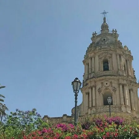 La Casa Delle Palme Πανσιόν
